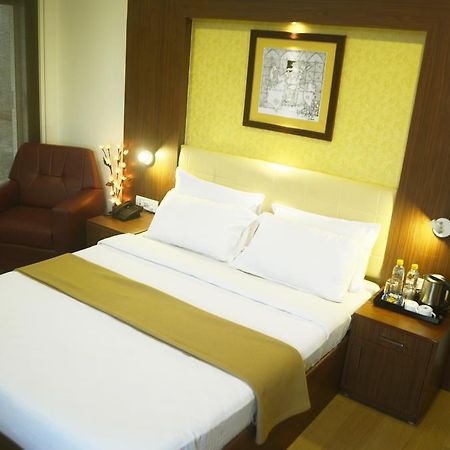 Hotel Arunachala Tiruvannāmalai Pokoj fotografie