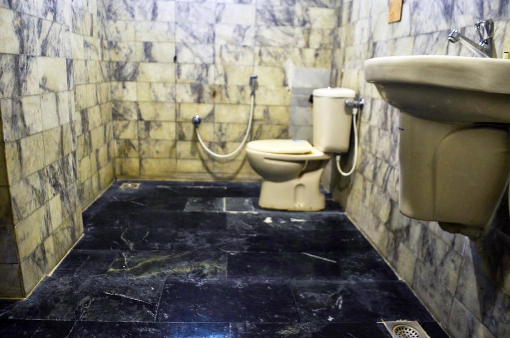 Hotel Arunachala Tiruvannāmalai Pokoj fotografie