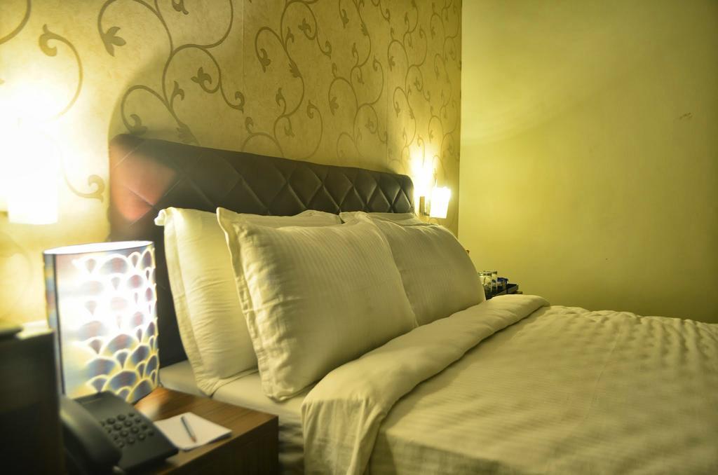 Hotel Arunachala Tiruvannāmalai Pokoj fotografie